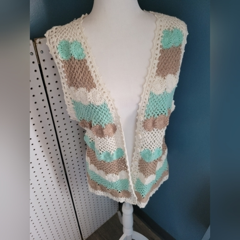 Willow Ridge size Large boho crochet vest